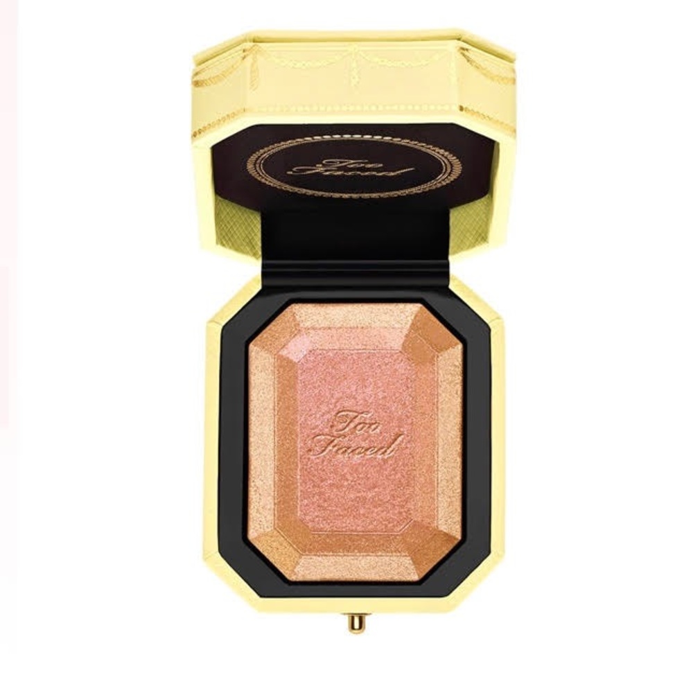 Too Faced Diamond Light Highlighter